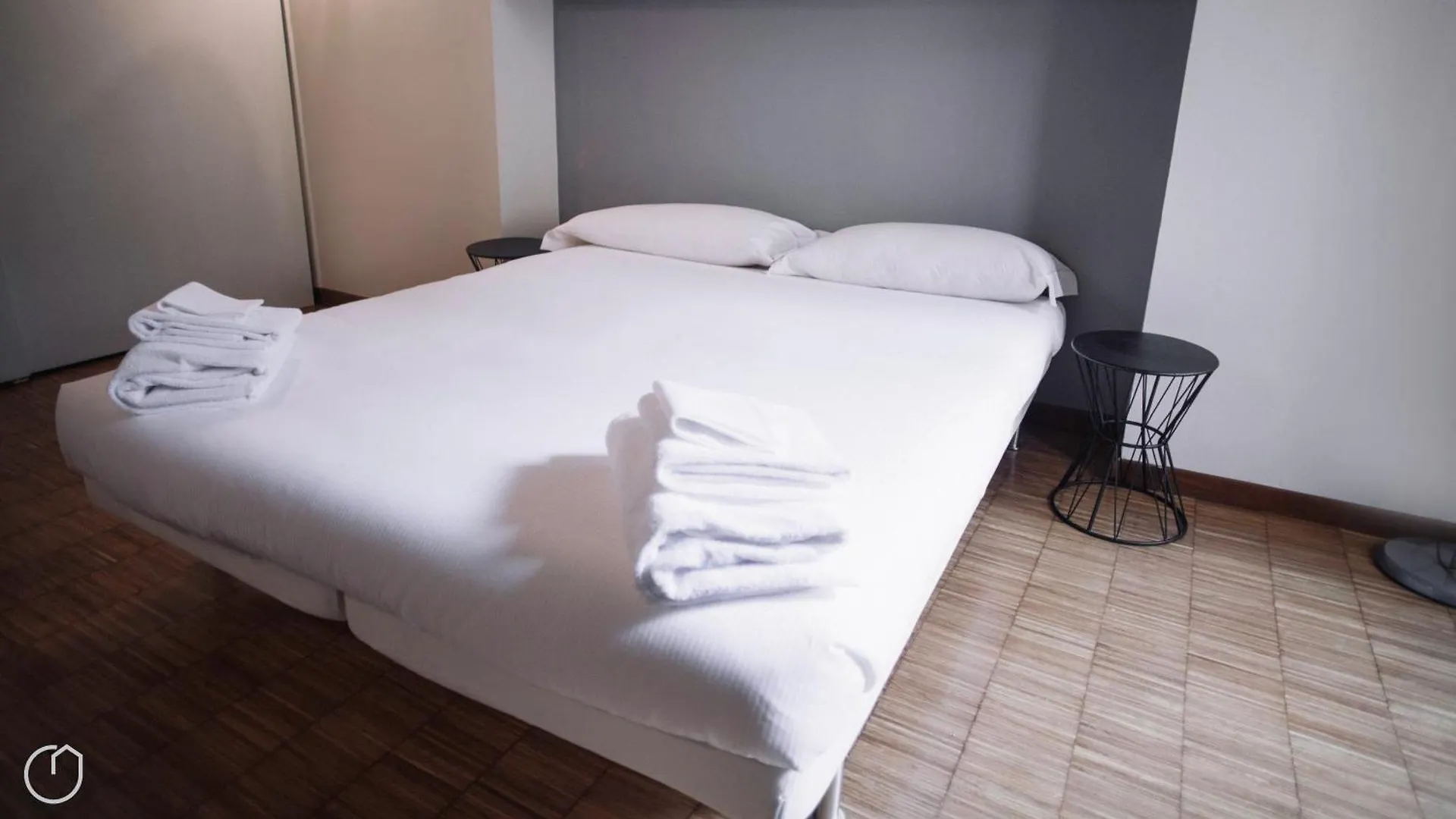 Apartment Italianway - Corso Como 8 Milan Italy